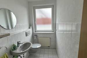 Sofort verfügbar - Mehrfamilienhaus/Generationenhaus mit 4 Wohnungen in einem ruhigen Wohngebiet – Calw (Kreis) – Vorschaubild 14