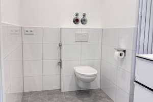 Erstbezug nach Kernsanierung - Exklusive, lichtdurchflutete 3 Zi.- Wohnung mit gehobener Ausstattung – Alte Nürnbergr 73, 93059 Steinweg-Pfaffenstein, Regensburg – Vorschaubild 7