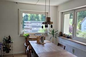 	•	Frisch renovierte 3,5-Zimmer-Wohnung mit Einbauküche & Balkon – Taubentalstraße 11, 73525 Schwäbisch Gmünd – Vorschaubild 1