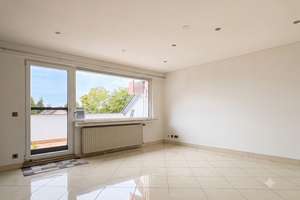 Lohmar: Gepflegte DG-Wohnung m. Balkon & Top-Erbpachtkonditionen – Die vollständige Adresse der Immobilie erhältst du vom Anbieter., 53797 Lohmar – Vorschaubild 2