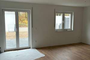 Neubau DHH mit 4 Zimmern und Garage in Simbach am Inn – Prof,.Dr.Jörg Mayer 5, 84359 Simbach am Inn – Vorschaubild 3