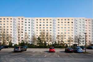 2-Zimmer-Wohnung Nähe Eastgate – Märkische Allee 198, 12679 Berlin – Vorschaubild 1