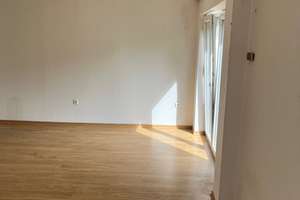 Kompakt und zentral: 1-Zimmer-Wohnung mit Küchenzeile in Duisburg-Duissern – Brauerstraße 17, 47058 Duissern, Duisburg – Vorschaubild 4
