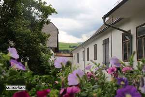 Leben auf dem Land - ehem. Vierseitenhof mit Wirtschaftsgebäuden
