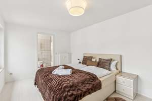 Traumhaft schöne und moderne 3 Zimmer Jugendstilwohnung in KR-Stadtmitte!! – Die vollständige Adresse der Immobilie erhältst du vom Anbieter., 47798 Stadtmitte, Krefeld – Vorschaubild 6