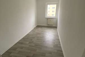 sanierte 3 Zimmer Wohnung mit Balkon und Einbauküche – 1558 Großenhain – Vorschaubild 4