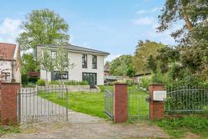 **Exclusives A+ Niedrigenergiehaus**                 *stilvoll, modern, besonders* – Die vollständige Adresse der Immobilie erhältst du vom Anbieter., 12589 Rahnsdorf, Berlin – Vorschaubild 19