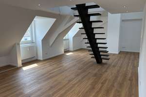 Galerie-Dachgeschosswohnung in Obermenzing mit luxuriöser Küche -Erstbezug n. hochwertiger Sanierung – Verdistr. 94, 81247 Obermenzing, München – Vorschaubild 2