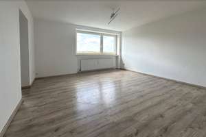 1-Zimmer-Wohnung mit Einbauküche in guter Lage mit Ausblick auf Nürnberg – Schöpfstraße 15, 90480 Gleißhammer, Nürnberg – Vorschaubild 3