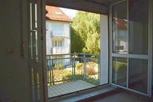 Stilvoll modernisiert: 2-Zimmer-Wohnung in Ingolstadt – Schultheißstraße 41, 85049 Friedrichshofen-Hollerstauden, Ingolstadt – Vorschaubild 2