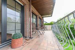 Haus im Finca-Style mit Garten + Terrasse + Balkon + Kamin + Doppelgarage – Bochum – Vorschaubild 28