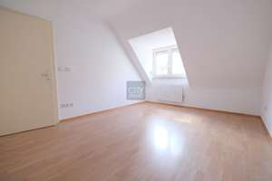 Helle 3-Zimmer-Dachwohnung mit Kachelofen, EBK und großer Dachterrasse in ruhiger Lage - Hohe Marter – Die vollständige Adresse der Immobilie erhältst du vom Anbieter., 90441 Hohe Marter, Nürnberg – Vorschaubild 16
