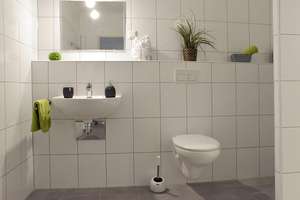 Tolle Seniorenwohnung direkt an der Ruhr! – Langenberger Str. 496, 45277 Überruhr-Holthausen, Essen – Vorschaubild 3