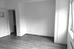 Sehr schöne sanierte 2 Zimmer Wohnung in Gelsenkirchen zu vermieten – Kärntener Ring 4, 45899 Gelsenkirchen – Vorschaubild 2