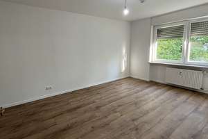 Zweitbezug nach Renovierung – 5-Zimmer-Wohnung mit 104 m² im schönen Biebrich – Die vollständige Adresse der Immobilie erhältst du vom Anbieter., 65203 Biebrich, Wiesbaden – Vorschaubild 10