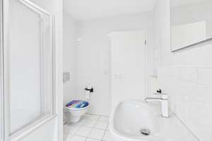 Property thumbnail 9