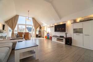 Großzügige Dachgeschosswohnung mit Dachterrasse – in Kürze bezugsfrei – Bielefeld-Quelle – 33649 Brackwede, Bielefeld – Vorschaubild 1