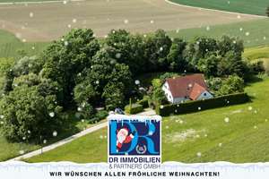 Umgeben von einem Biotop: Einfamilienhaus mit Einliegerwohnung in ruhiger und zentrale Lage – Die vollständige Adresse der Immobilie erhältst du vom Anbieter., 85051 Südwest, Ingolstadt – Vorschaubild 1