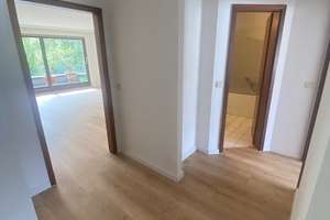 Sehr schöne 2-Zimmer-Wohnung mit Kamin und  2 Balkonen in Düsseldorf-Grafenberg – Irmgardstr. 17, 40235 Grafenberg, Düsseldorf – Vorschaubild 5