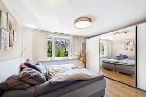 Grün wohin das Auge reicht: Dreifamilienhaus mit 5 Stellplätzen und Gartenreich auf ca. 824 m² – Die vollständige Adresse der Immobilie erhältst du vom Anbieter., 70565 Rosental, Stuttgart – Vorschaubild 19
