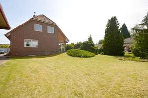 Schönes, klassisches Einfamilienhaus mit Klinkerfassade, Keller + Garage. – Die vollständige Adresse der Immobilie erhältst du vom Anbieter., 38259 Salzgitter-Bad, Salzgitter – Vorschaubild 10