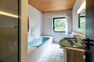 Idyllisch und stadtnah - Großzügiges Einfamilienhaus – Die vollständige Adresse der Immobilie erhältst du vom Anbieter., 33605 Stieghorst, Bielefeld – Vorschaubild 17