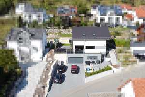 Provisionsfrei! Eine Perle inmitten der Natur: Traumhafte Aussicht, Energieeffizienz und vieles mehr – Sommerseitenstraße 4, 71579 Rems-Murr-Kreis – Vorschaubild 4