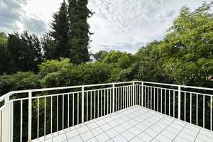 Nahe dem Englischen Garten: Helle 3-Zimmer OG-Wohnung mit 3 Balkonen in Schwabing-Freimann – Wohlfartstraße 41, 80939 Obere Isarau, München – Vorschaubild 13