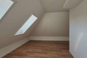 Moderne Dachgeschosswohnung mit toller Ausstattung – Einziehen und Wohlfühlen – Stadtmauerstraße  69, 71665 Vaihingen an der Enz – Vorschaubild 6