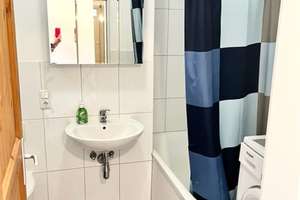 ***Neuwertige, helle, attraktive 2 ZKB- EG. Wohnung, Nähe Rheinufer*** – Adolf-Todt Straße  14, 65205 Biebrich, Wiesbaden – Vorschaubild 16