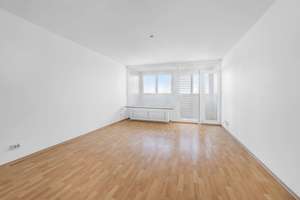 HEGERICH: Leerstehende 1-Zimmer-Wohnung mit Loggia in Nähe des Olympia-Einkaufszentrums – Die vollständige Adresse der Immobilie erhältst du vom Anbieter., 80993 Alt-Moosach, München – Vorschaubild 2