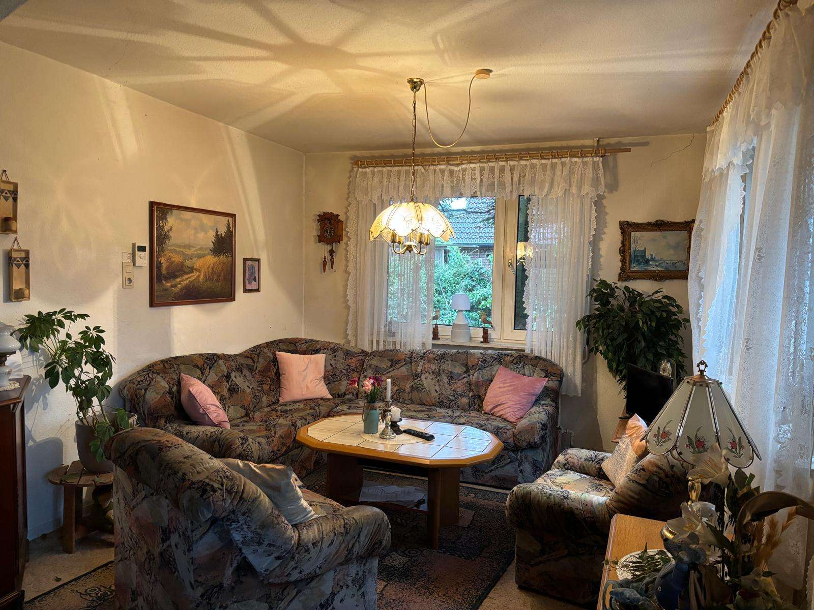 Immobilie in Großheide - Landhaus mit großem Grundstück in zentraler Lage von Großheide - Bild 9