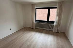 Zuhause mit viel Platz in Düsseldorf – Wendersstraße 31, 40472 Rath, Düsseldorf – Vorschaubild 12