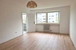 schöne, vollständig renovierte 1-Zimmer-Wohnung mit Einbauküche in München – Engadiner Str. 28, 81475 München – Vorschaubild 1