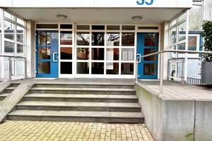 Zuhause für die ganze Familie – 4-Zimmer-Wohnung mit Garage am beliebten Eckbusch, sofort verfügbar – Die vollständige Adresse der Immobilie erhältst du vom Anbieter., 42113 Uellendahl-Katernberg, Wuppertal – Vorschaubild 4
