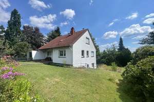 Wunderbares Einfamilienhaus mit tollem Grundstück in bester Wohnlage von Nieder-Moos! – Die vollständige Adresse der Immobilie erhältst du vom Anbieter., 36399 Freiensteinau – Vorschaubild 4