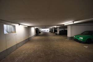 Möbliertes, modernes Appartement im "Schatten" von T-Com und Posttower! Balkon, Ruhiglage, Tiefgarag – Die vollständige Adresse der Immobilie erhältst du vom Anbieter., 53175 Friesdorf, Bonn – Vorschaubild 16