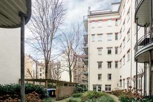 Stilvoller Altbaucharme von 1901 – Traumwohnung in prachtvollem Gründerzeitaltbau – Uhlandstraße 45, 10719 Wilmersdorf, Berlin – Vorschaubild 5
