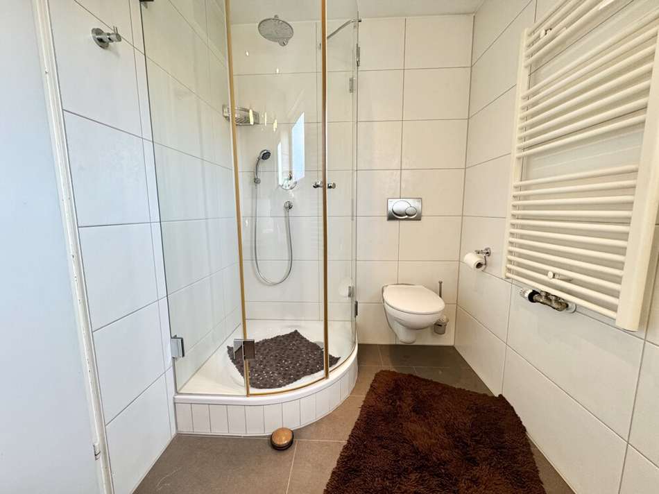 OG: Badezimmer