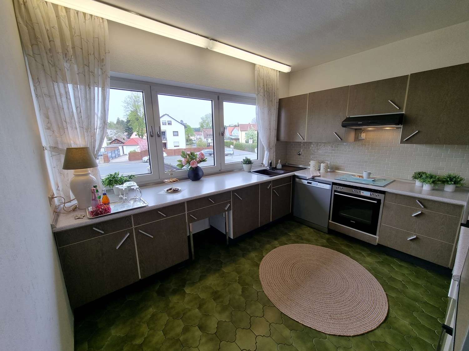 Immobilie in Röthenbach an der Pegnitz - Arbeiten und Wohnen auf einem Grundstück - Haus und Gewerberäume in zentraler Wohnlage - Bild 6