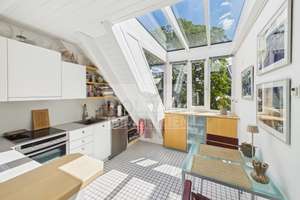WOHNEN MIT CHARAKTER - EXKLUSIVE MAISONETTEWOHNUNG MIT GALERIE UND SONNIGER DACHTERRASSE IN BEUEL – Die vollständige Adresse der Immobilie erhältst du vom Anbieter., 53225 Schwarzrheindorf/Vilich-Rheindorf, Bonn – Vorschaubild 6
