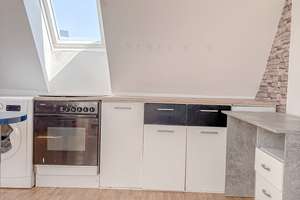 Gemütliche DG-Wohnung mit Flair in Augsburg-Kriegshaber – Die vollständige Adresse der Immobilie erhältst du vom Anbieter., 86156 Kriegshaber, Augsburg – Vorschaubild 2