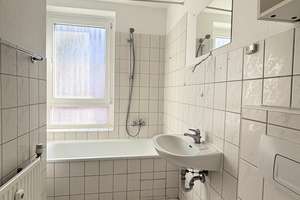 3 Zimmer-Wohnung perfekt für Studenten! – Elisabethstraße  112, 24143 Gaarden-Ost, Kiel – Vorschaubild 5