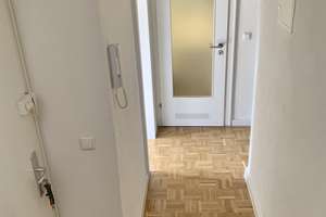 FRIEDERICH: Attraktive Maisonettewohnung im Dachgeschoss eines gepflegten Mehrfamilienhauses – Die vollständige Adresse der Immobilie erhältst du vom Anbieter., 52062 Theater, Aachen – Vorschaubild 2