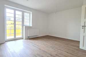 JETZT in Ihre sanierte Wohnung ziehen - tolle 2-Raum mit Balkon – Völpker Str. 17, 39110 Magdeburg – Vorschaubild 4