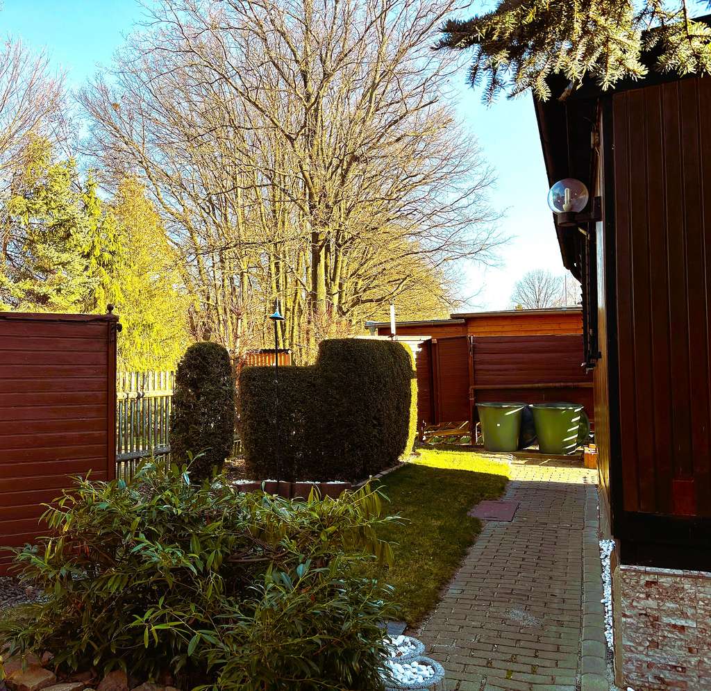 Immobilie in Fraureuth - WOCHENENDGRUNDSTÜCK MIT TERRASSE & GARAGE IN IDYLLISCHER & RUHIGER LAGE! - Bild 0