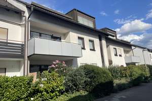 Moderne und helle 2,5-Zimmer-Wohnung am Stollenwörthweiher