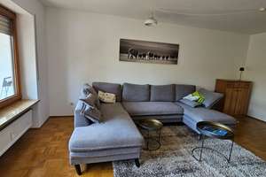 möblierte 4-Zimmer-Whg mit Balkon, sehr ruhige Lage Fully Furnished 4-Room Apartment Balcony Quiet
