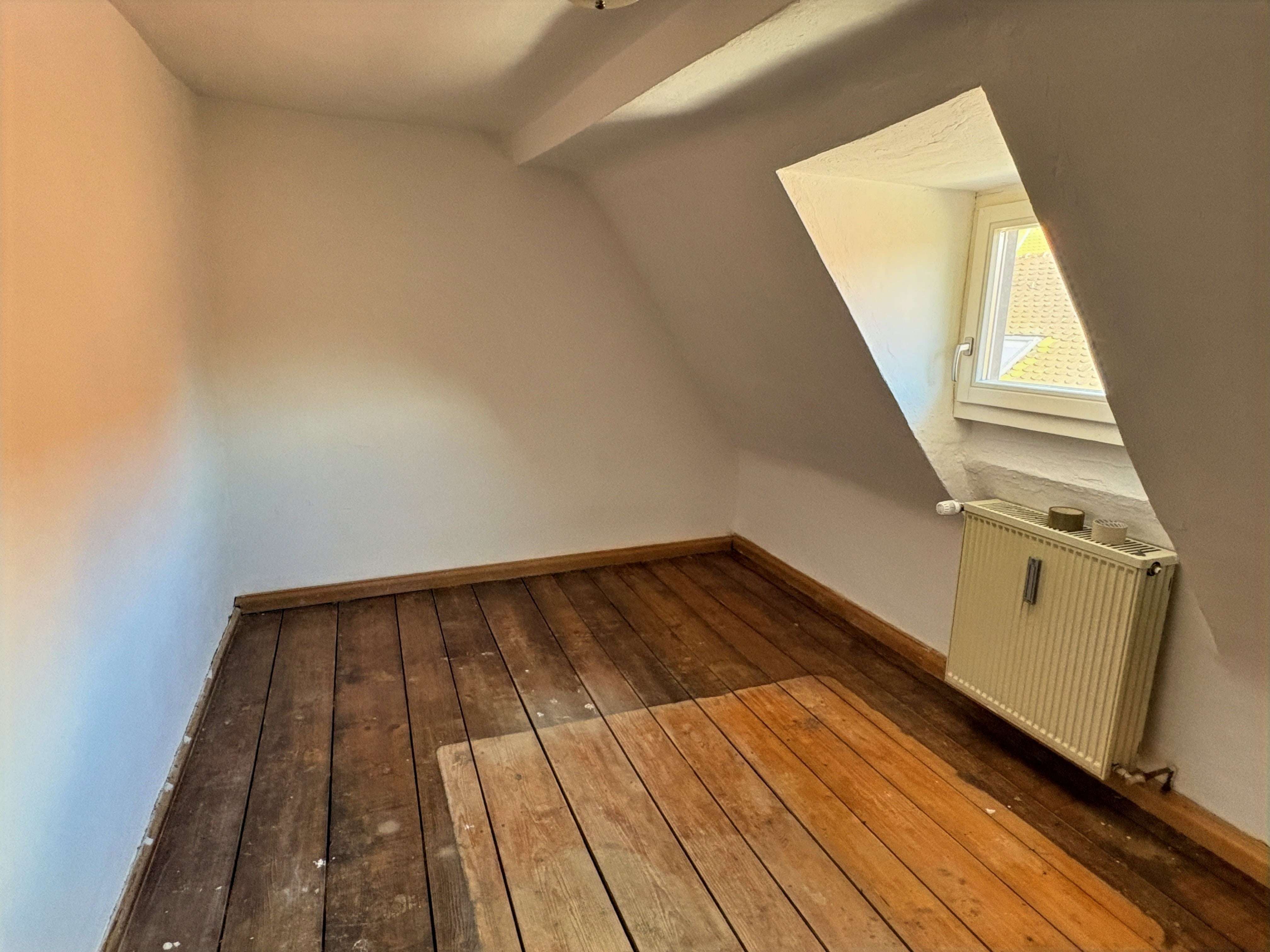 Immobilie in Weißenburg i. Bay. - Charmantes denkmalgeschütztes Mehrparteienhaus in Altstadtlage
 - Bild 12