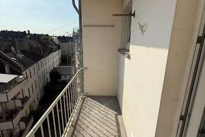 NEU *Paul & Partner* ! RENOVIERT MIT NEUER EINBAUKÜCHE & BALKON ! – Die vollständige Adresse der Immobilie erhältst du vom Anbieter., 65195 Westend / Bleichstraße, Wiesbaden – Vorschaubild 7